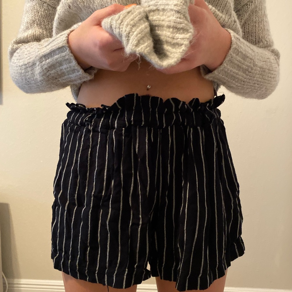 Flowy black and white stripped shorts!